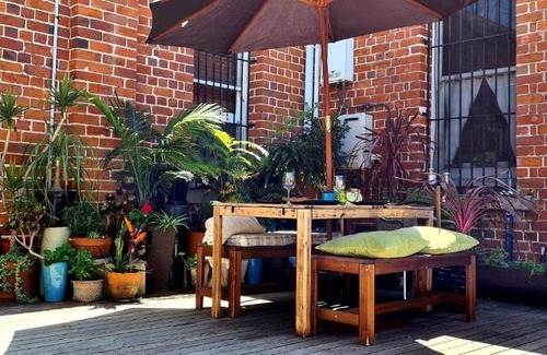 Fremantle Apartment | West End Oasis