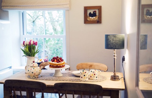 Barnard Castle Cottage | WEST HOUSE, family friendly, with open fire in Middleton-In-Teesdale