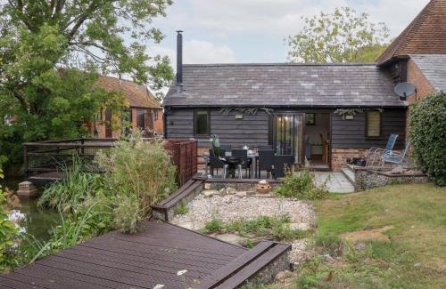 Kingsnorth House | West Lodge
