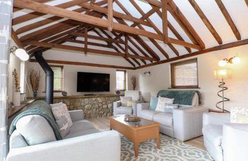 Kingsnorth House | West Lodge