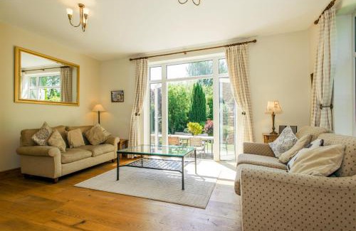 Church Knowle House | West Lodge