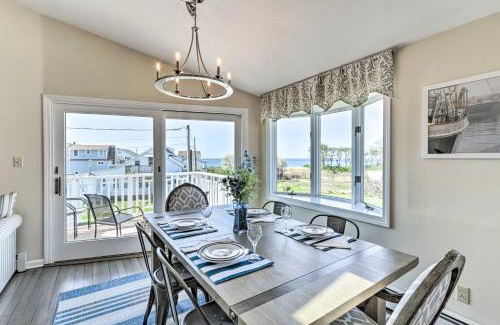 Westbrook Center House | Westbrook Home with Ocean Views - Walk to Beach