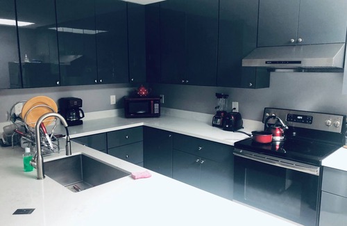 Belmont Apartment | Western Hills, 1-BR unit, sleeps 4, near SF Airport