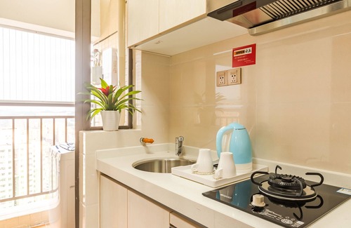 Buji Apartment | Western Theme Holiday Apartment Hotel
