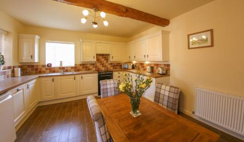 Flecknoe House | Westfield Country Barns