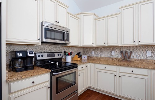 Surf City House | Westinn Away: Elegant Coastal Sound Retreat