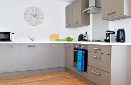Peterborough Apartment | Westlake Apartment No.2 in Hampton, Peterborough