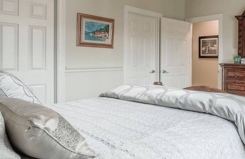 Lost Creek Villa | Westlake Austin Oasis, Luxurious family paradise!
