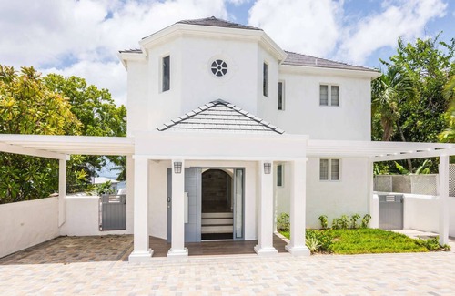 Weston Villa | Weston House Luxury villa