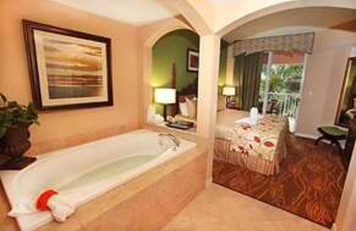 Weston Resort | Weston Mizner Place for 2024 Christmas Week