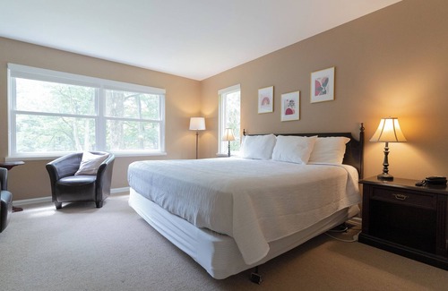St. Mary's Hotel | Westover Inn