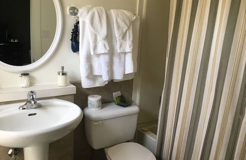 St. Mary's Hotel | Westover Inn