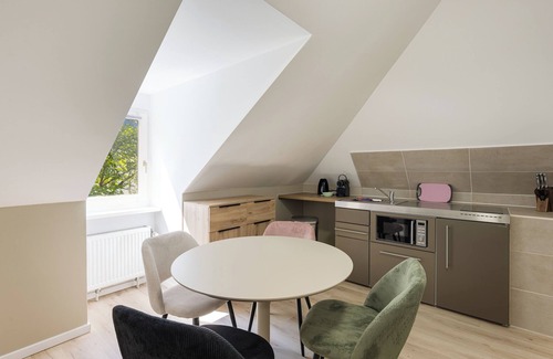 Land in Sonne Apartment | Westpark Living