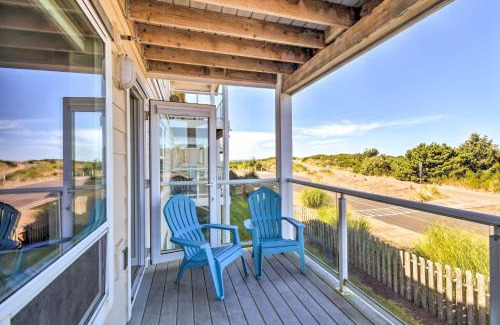 Westport Apartment | Westport Condo with Saltwater Pool Steps to Beach!