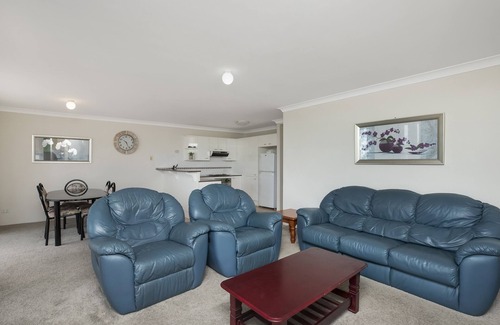 Port Macquarie Apartment | Westport Palms 2: 2 BR, 2 BA Apartment in Port Macquarie, Sleeps 4