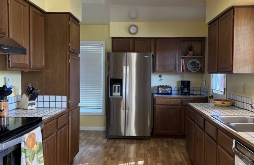 Oak Shores House | Westra's Waterfront Abode w/Private Dock, WiFi on quiet cul de sac!