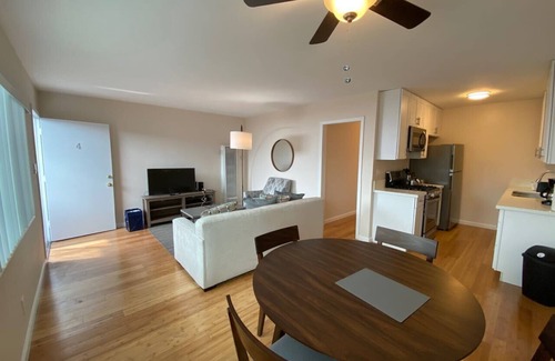 Culver - West Apartment | Westside turnkey 1 bd apt #4