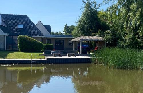 Wommels House | Wetterwillefriesland