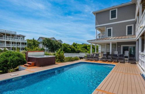 Whalehead Beach House | WH237 Chillin' the Most