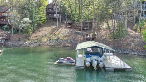 Blue Ridge House | When in Rome - Luxury Lakeside Blue Ridge Cabin - Spacious Lakeside Luxury, Hot Tub, Game Room, Lake Dock, Steps To Lake Blue Ri