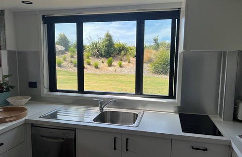 Thornton House | Where the river meets the sea