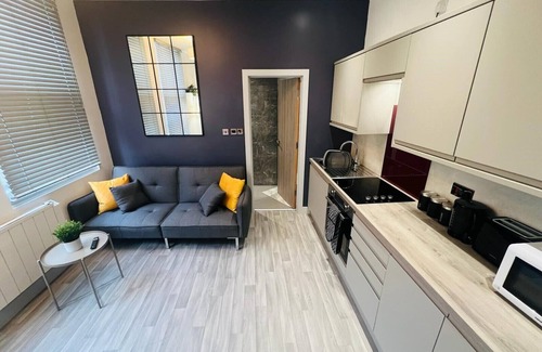 Worcester Apartment | WhiskAwayStays - Foregate Street - Apartment 1