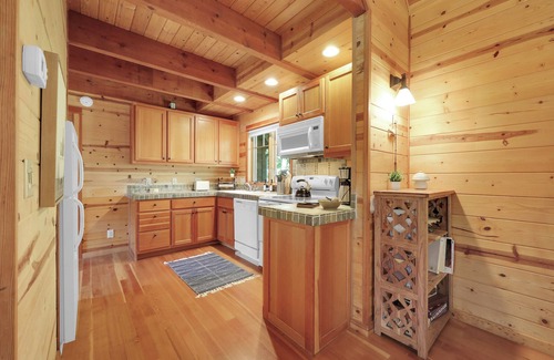 McKenzie Bridge Cabin | Whiskey Rock Cabin
