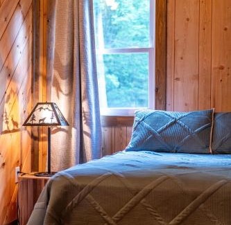 Bladensburg House | Whispering Pines Retreat