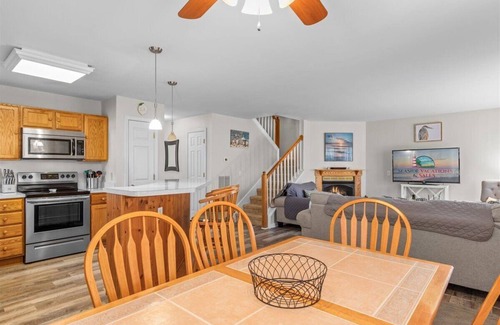 Chincoteague House | Whispering Pines on Chincoteague - Dog Friendly!