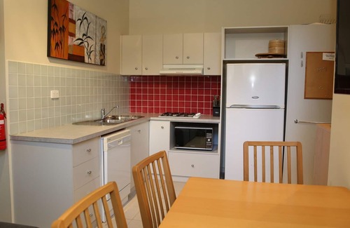 Mount Buller Apartment | WHISTLER 1A - Mt Buller Village Couples Accommodation