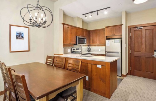 Blackcomb Condo | Whistler - Horstman House - 3 Bedroom #301