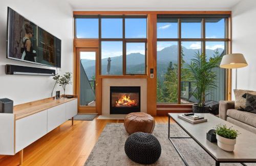 Whistler Creekside House | Whistler 'Treehouse'