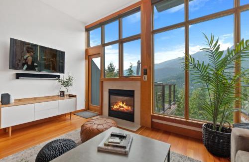 Whistler Creekside House | Whistler 'Treehouse'