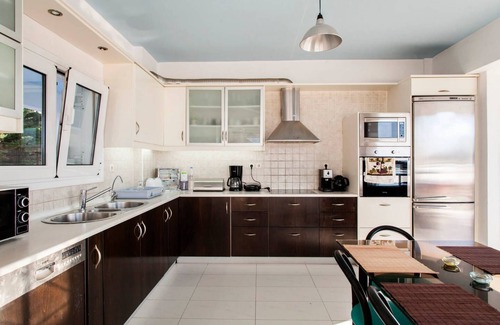 Heraklion Villa | White Blue Spa Villa, By IdealStay Experience