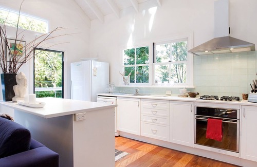 Wentworth Falls House | White Cottage @ Wentworth Falls