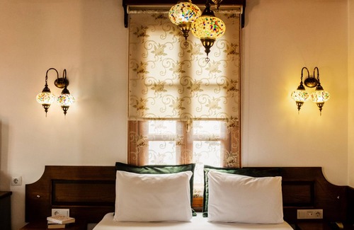 Kaleici Hotel | White Garden Hotel
