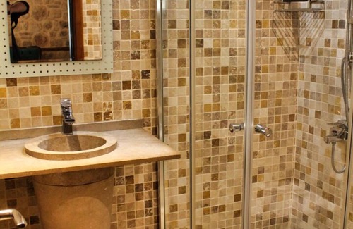 Kaleici Hotel | White Garden Hotel