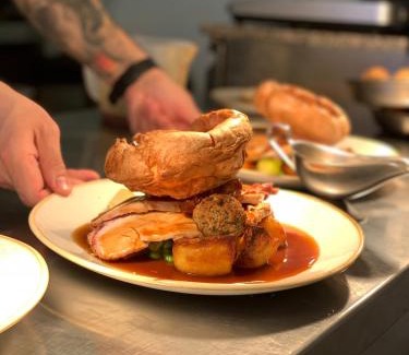 Holybourne Bed & Breakfast | White Hart