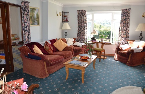 Kenmare Bed & Breakfast | White Heather Farmhouse