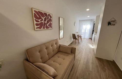 Castello de la Plana Apartment | White House