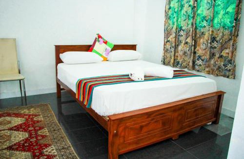 Hendala House | White House