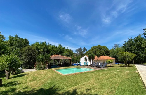 Albergaria-a-Velha Cottage | White House - Vale da Silva Villas