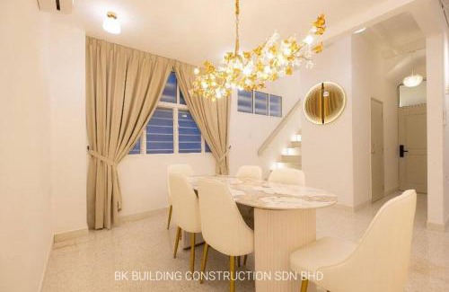 Taman Tanjung House | White House Semi D 6Room 12Pax