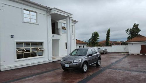 Benin City House | White House Service Apartment