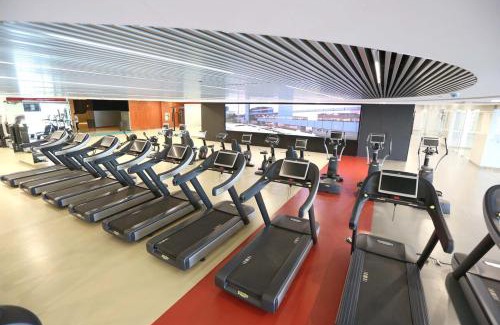 South Triangle House | White Rose Condotel at Victoria Sports Tower