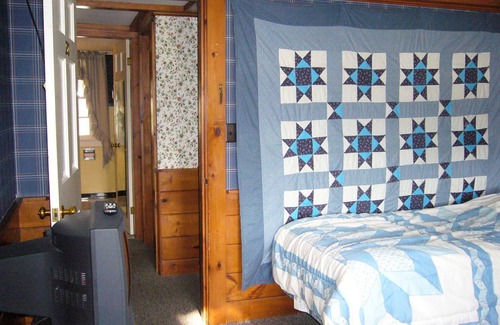 North Conway Hotel | White Trellis Motel