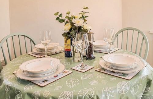 Eleighwater House | Whitney Cottage
