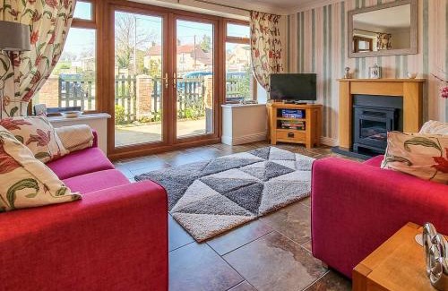 Eleighwater House | Whitney Cottage