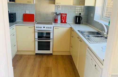 Northampton House | Whole 4 bedroom house for your comfort
