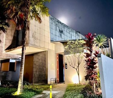 Beji Villa | WIKU Villa 3 BR Private Pool